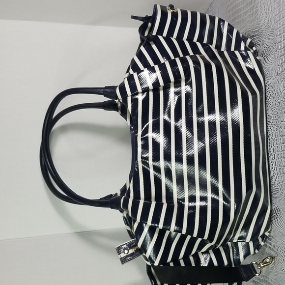 KATE SPADE WATSON LANE STEVIE DIAPER BAG NAVY/ WHI - Picture 3 of 10